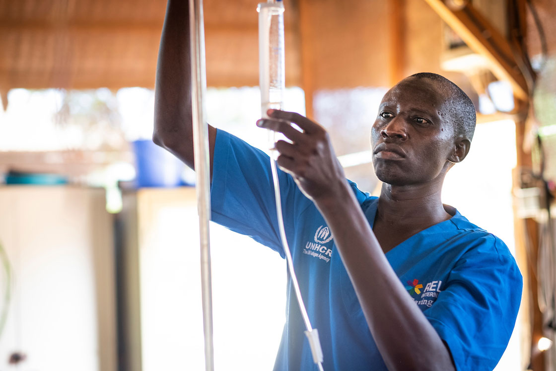 Nurse Abiti Johnstone at work in the pediatric ward of Gentil Hospital, South Sudan. Elie Gardner/RI