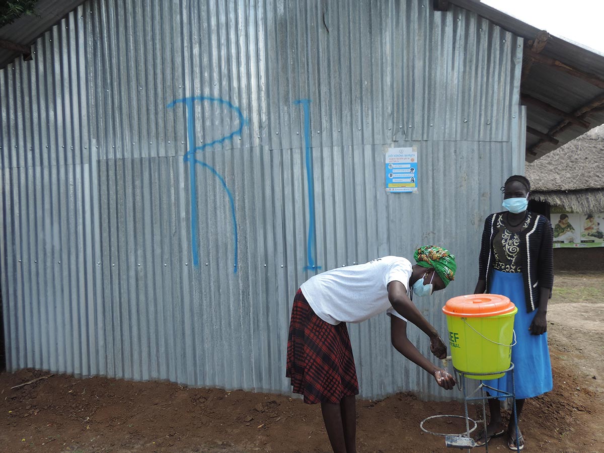 global-handwashing-day-south-sudan.jpg global-handwashing-day-south-sudan.jpg