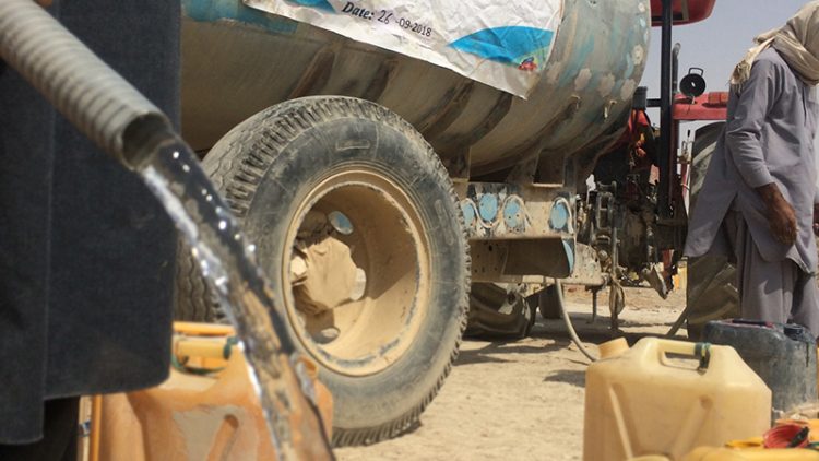 Water-Distribution-in-Drought-Affected-Area-of-Afghanistan-PC-Naeem-Azeem-750x422.jpg