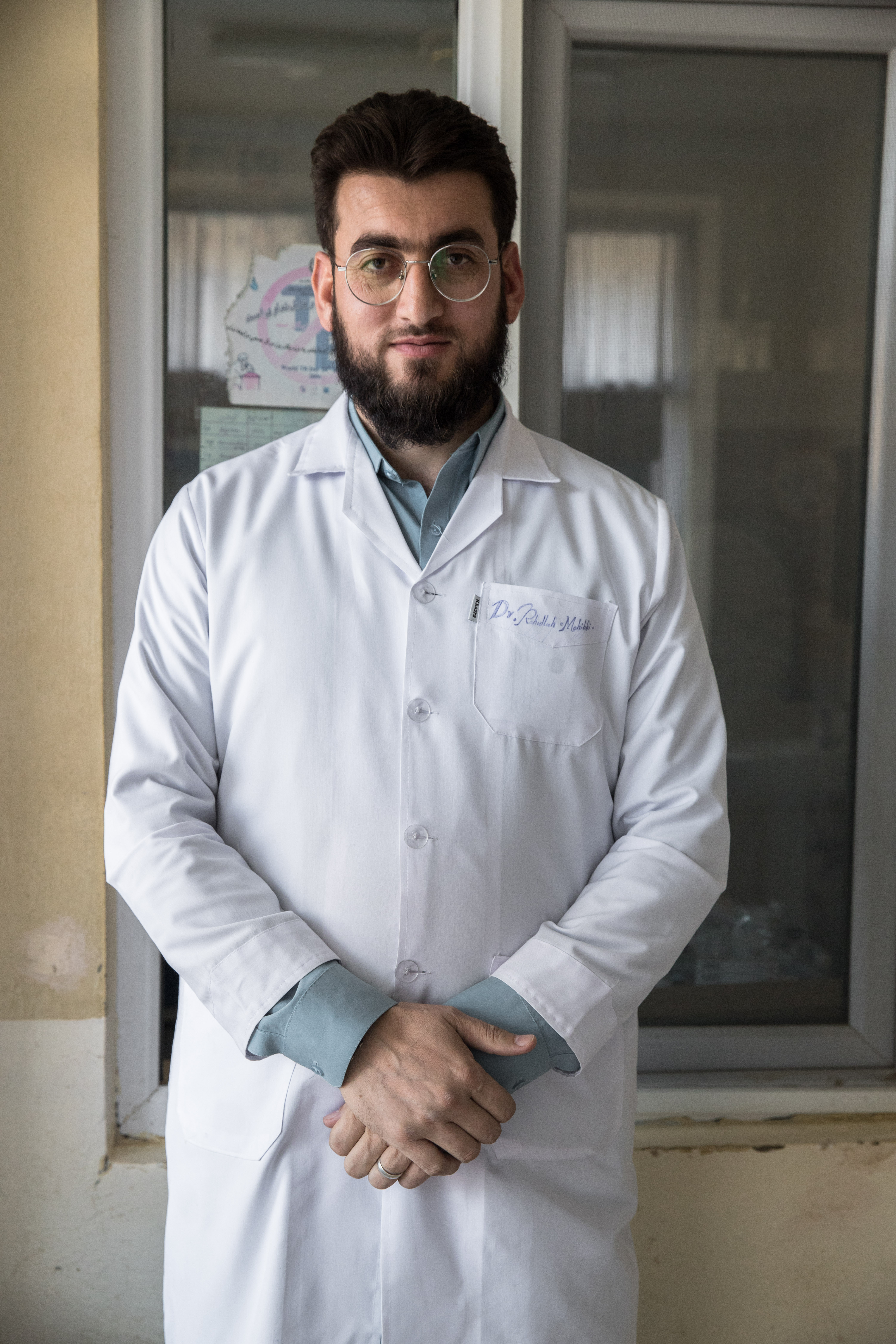 Portrait-doctor-Rahullah-1.jpg Portrait-doctor-Rahullah-1.jpg